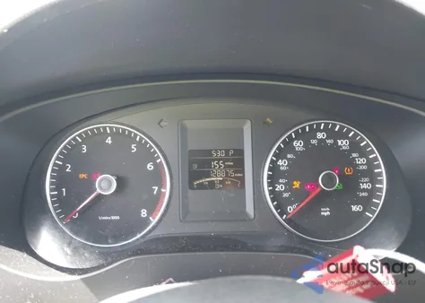 2014 Volkswagen Jetta 1.8T Se z USA, uszkodzony, nr VIN 3VWD17AJ4EM365605